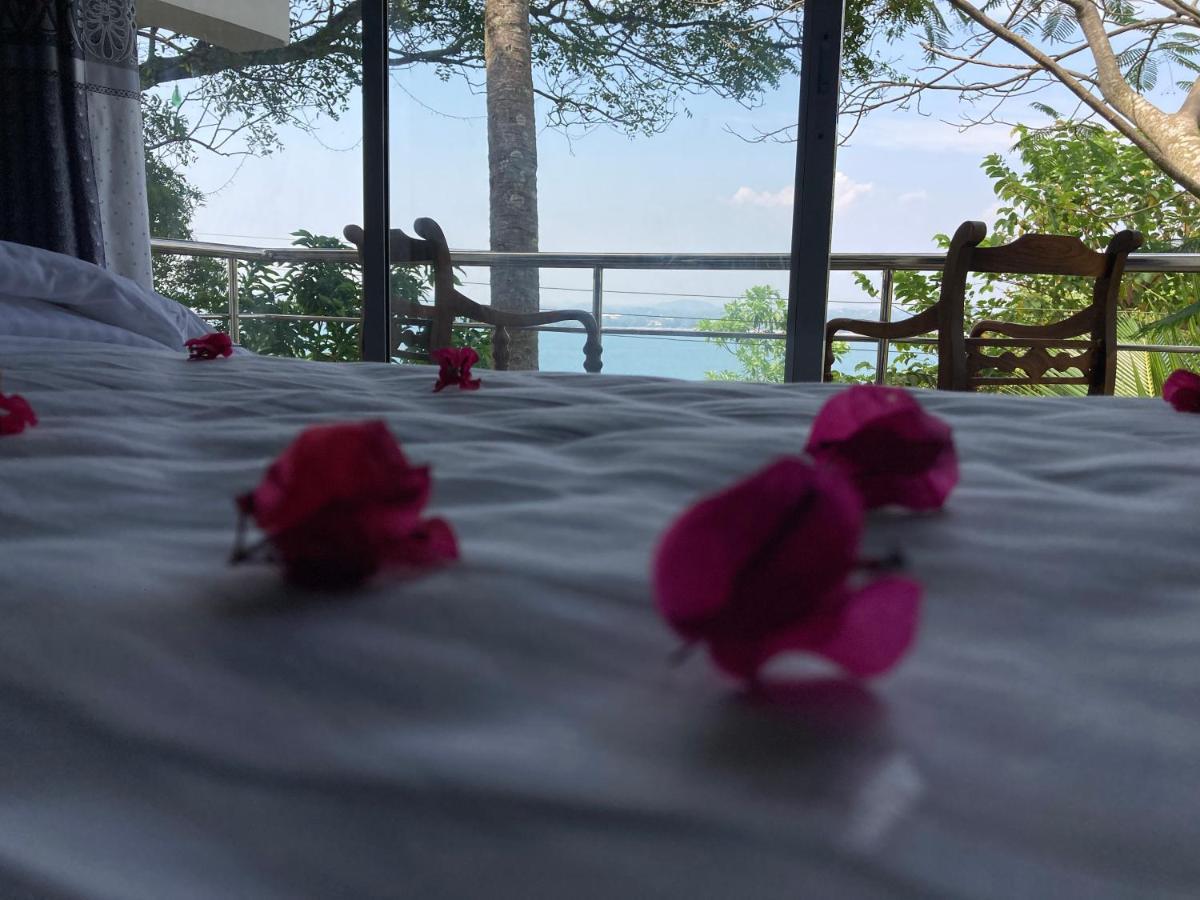 Jungle Beach Restaurant And Hotel-Jbr Гале Екстериор снимка